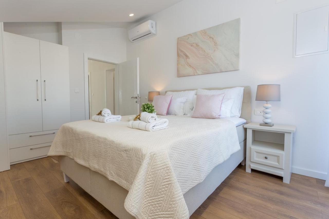Golden View Penthouse Daire Hvar Town Dış mekan fotoğraf